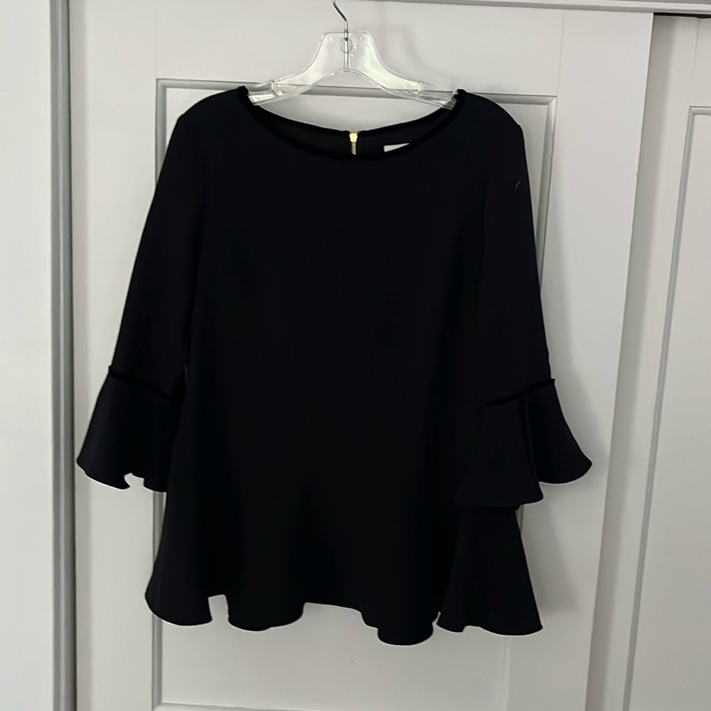 Sail to Sable dressy top Size M